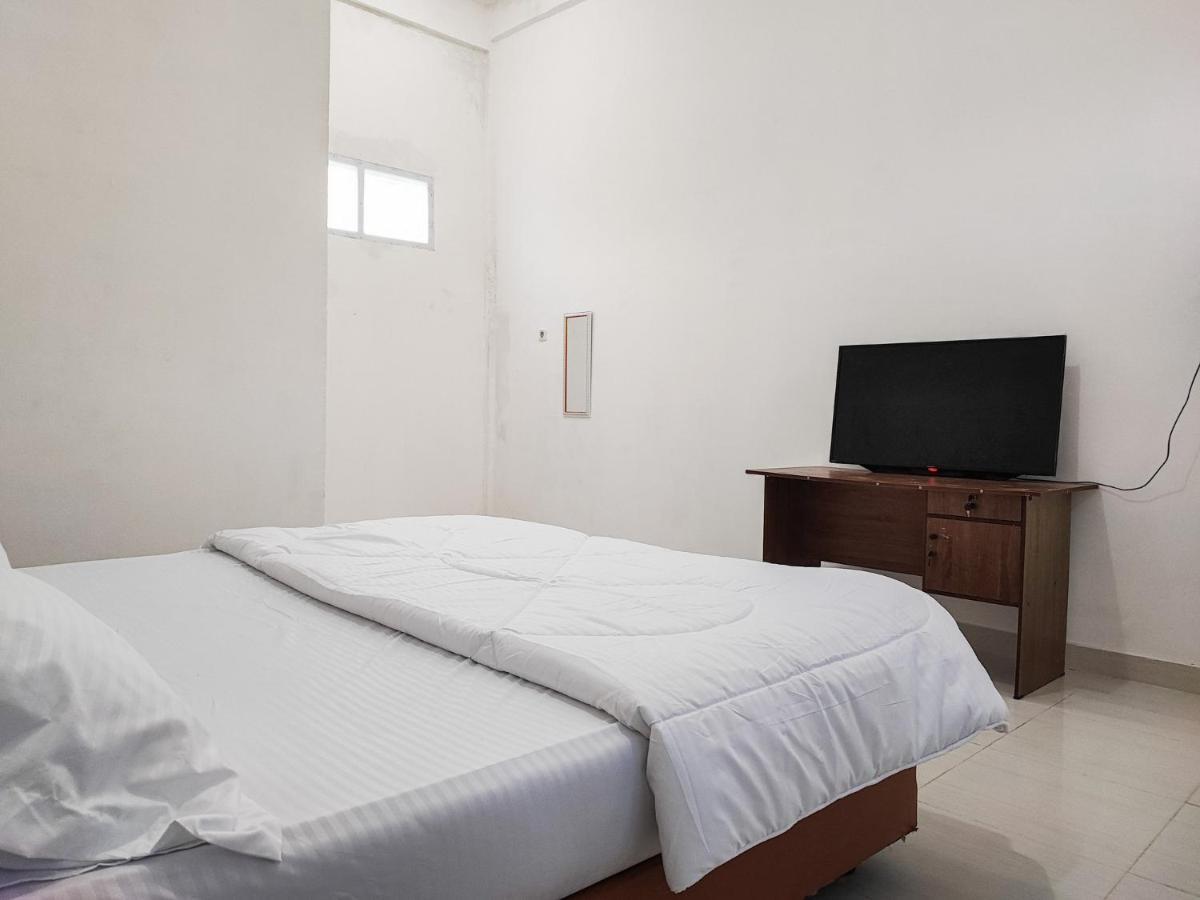 Adela Homestay Syariah Near Universitas Muhammadiyah Jambi Mitra Reddoorz Екстер'єр фото